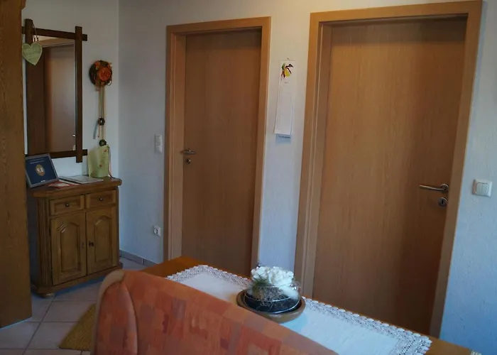 Am Sundern Apartman *